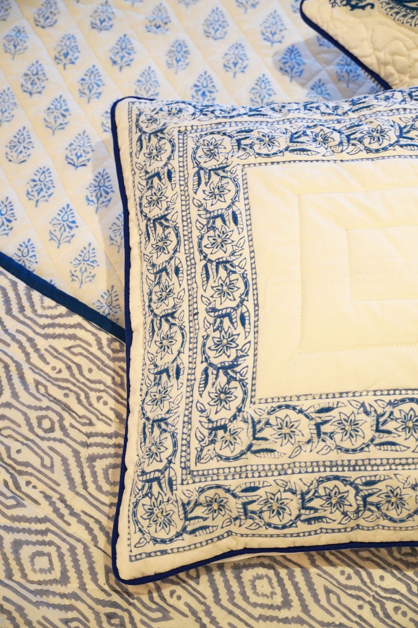 Jaipuri Indigo Ditsy Quilt