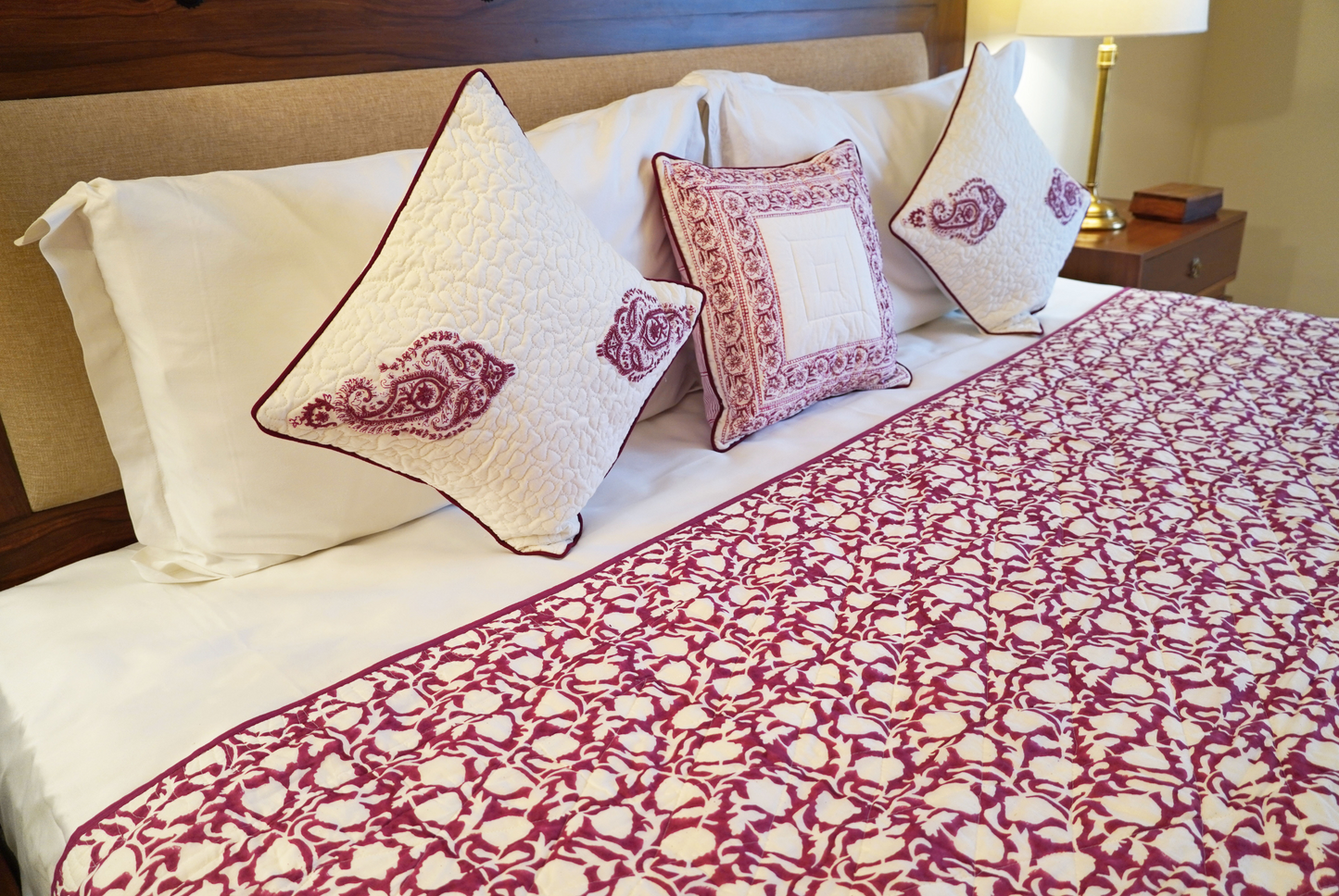 Bold Floral Garden Quilt