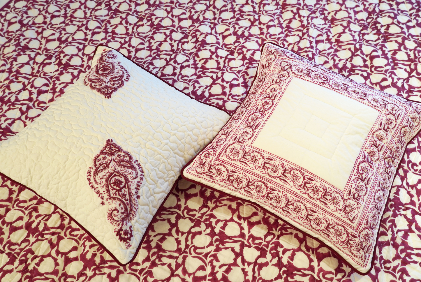 Bold Floral Garden Quilt