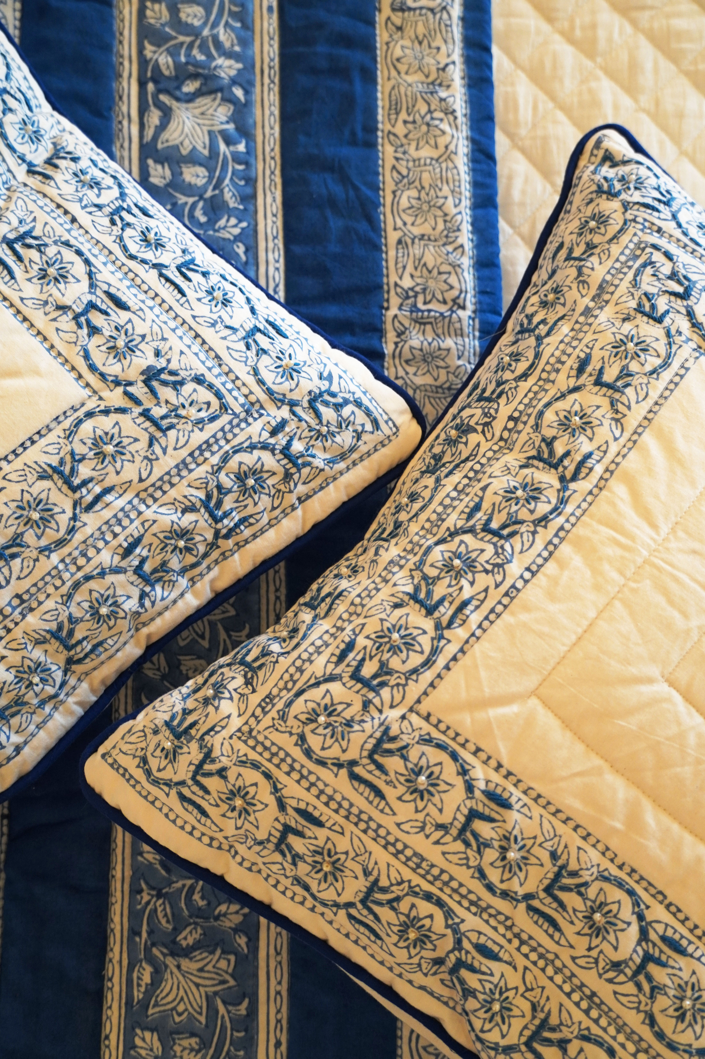 Indigo Statement Single Quilt