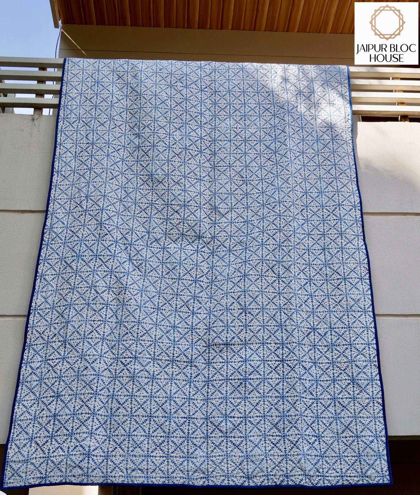 Big Floral Paisley Indigo Quilt